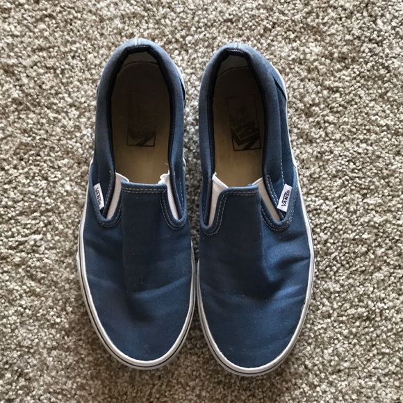 navy blue vans slip on